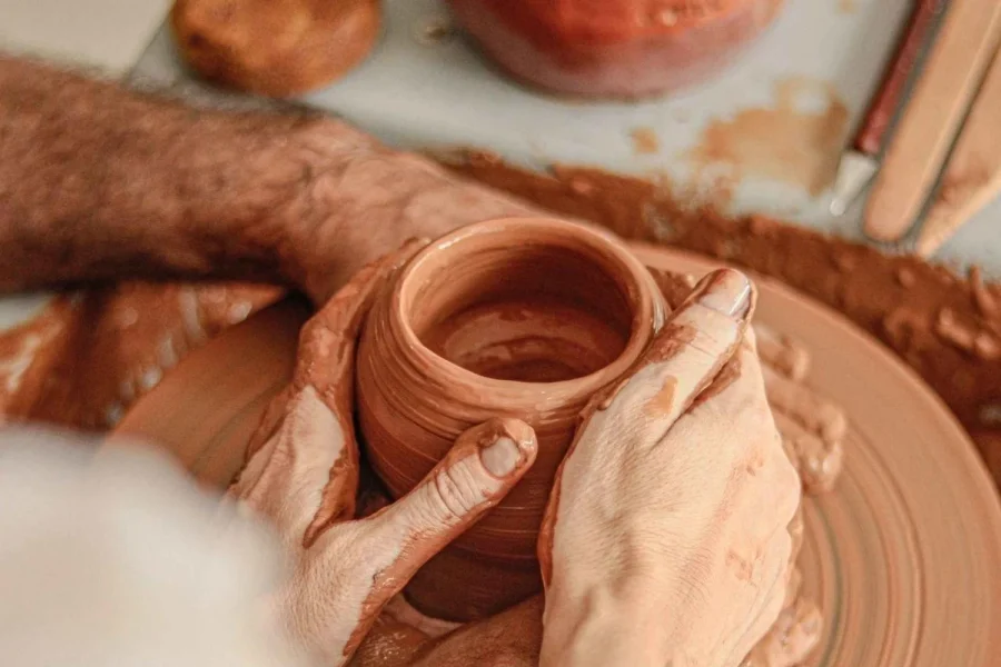 Moroccan Pottery and Mosaic Workshop in Fes