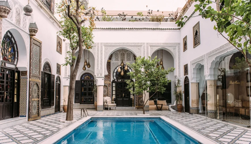 Discover the Magic of Fes: Culture, History & Food